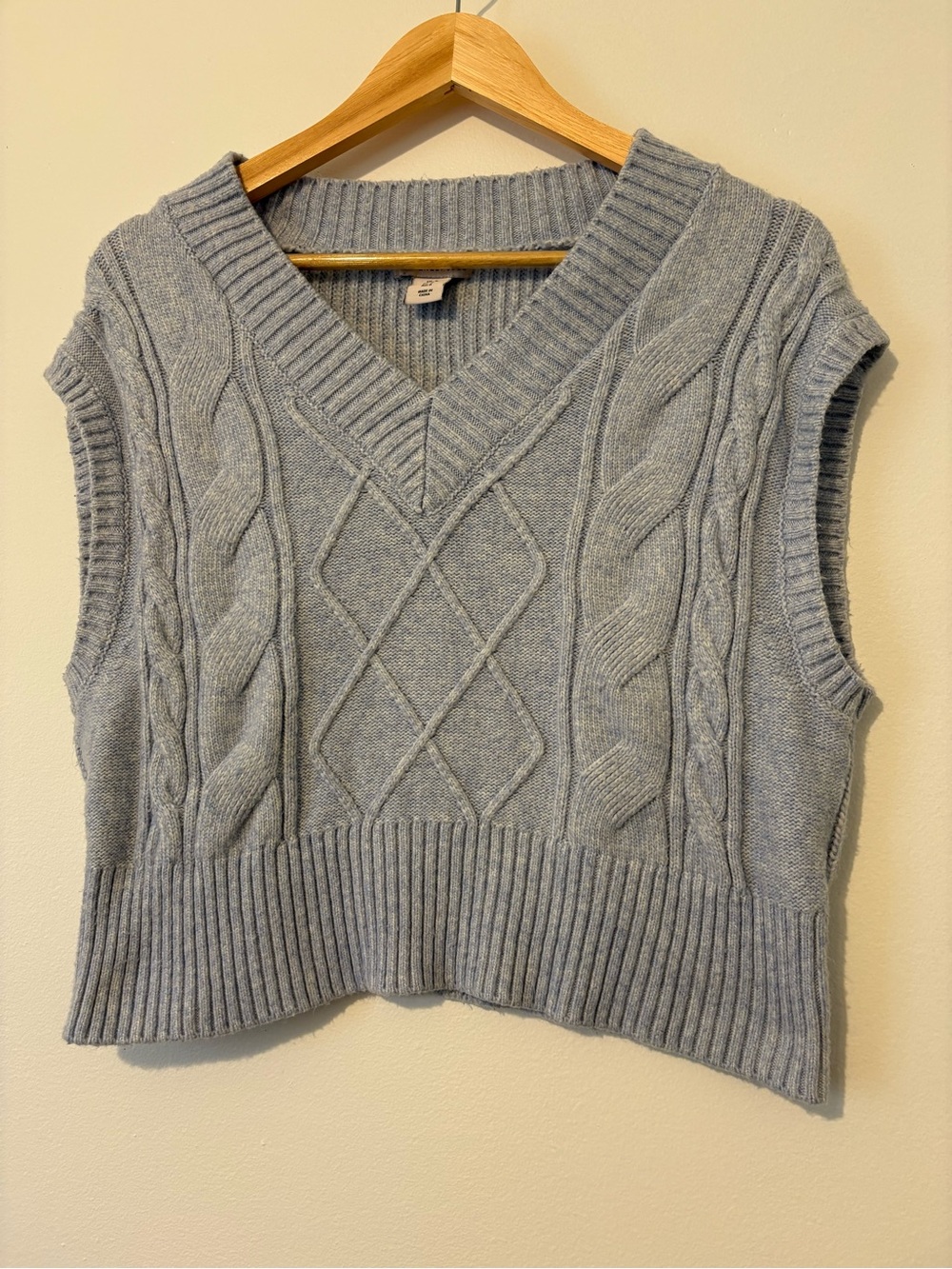 V-Neck Cable Knit Sweater Vest - Light Blue